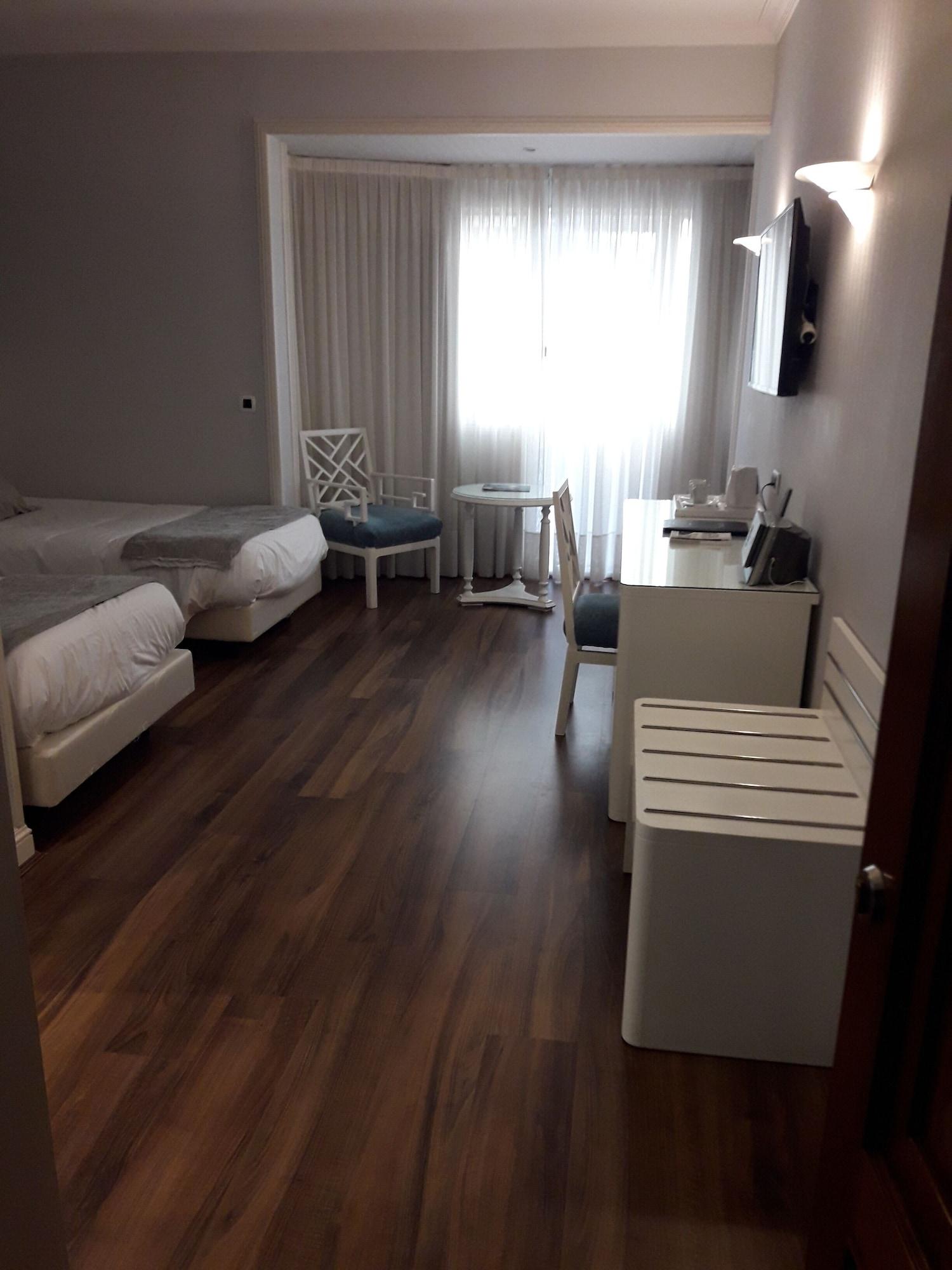 Las Rocas Playa Hotel Castro Urdiales Exterior photo
